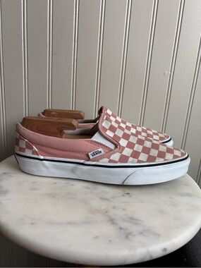 Vans Checkered Slip Ons Sneakers Women’s 8 Pink & White Streetwear Casual Sporty